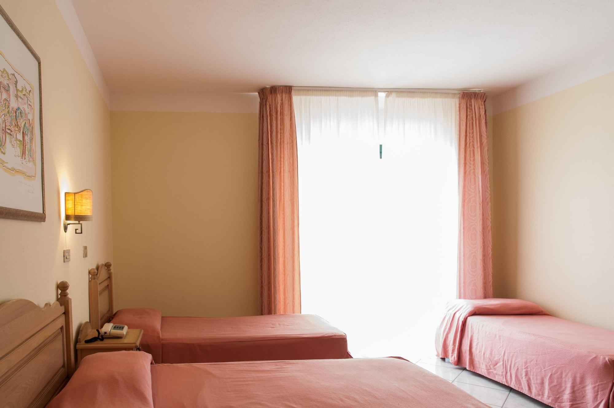 Hotel Maria Rosaria Orosei Esterno foto