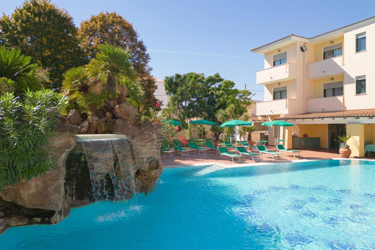 Hotel Maria Rosaria Orosei Esterno foto