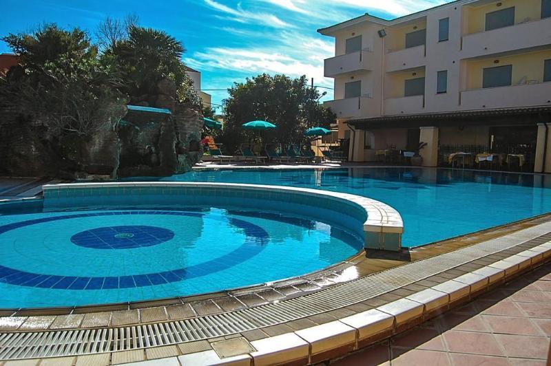 Hotel Maria Rosaria Orosei Esterno foto