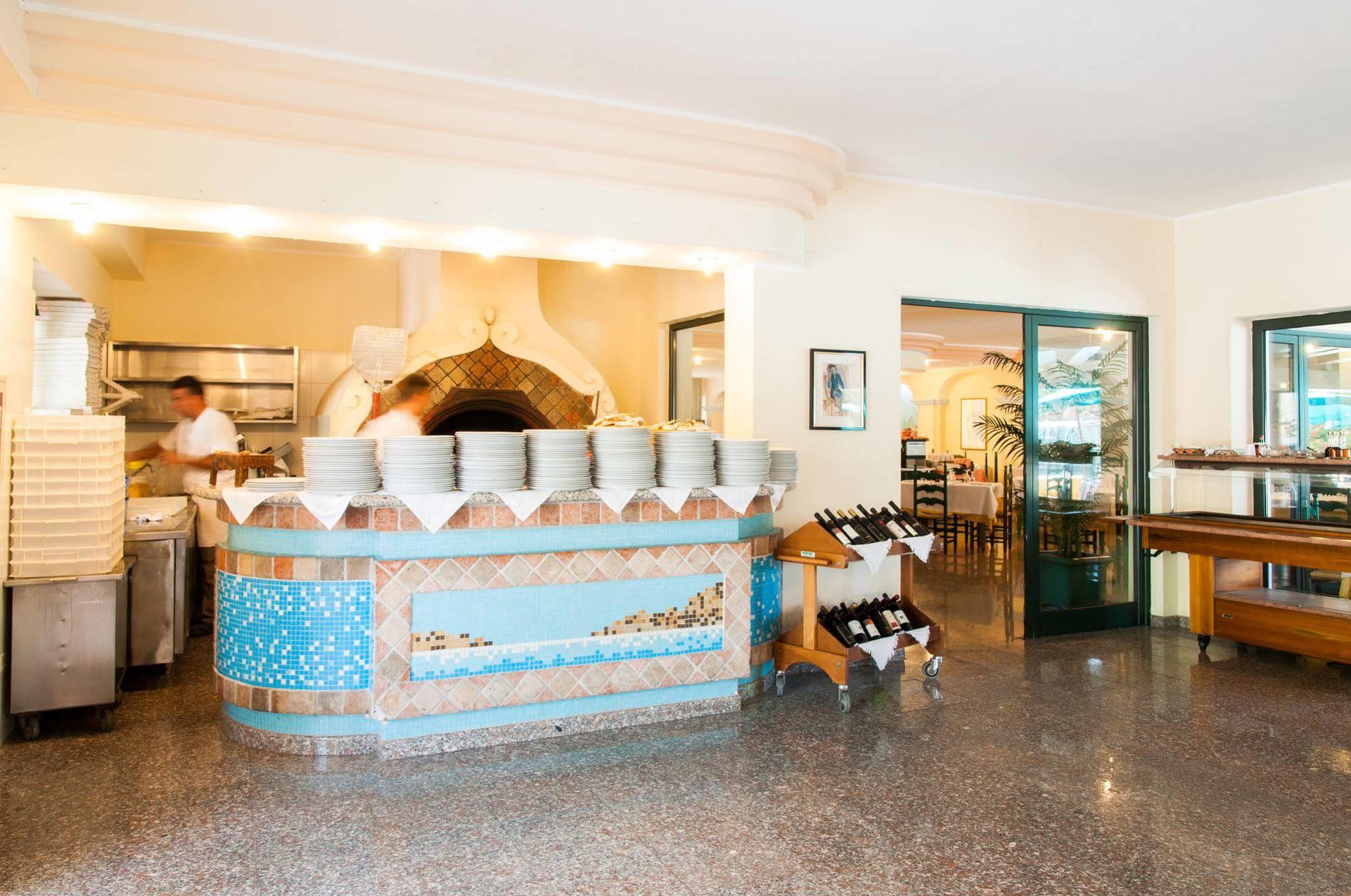 Hotel Maria Rosaria Orosei Esterno foto